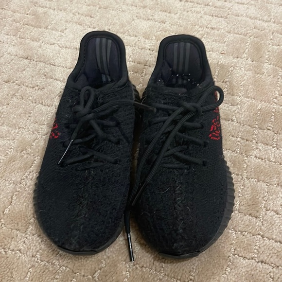 Yeezy kids shoes